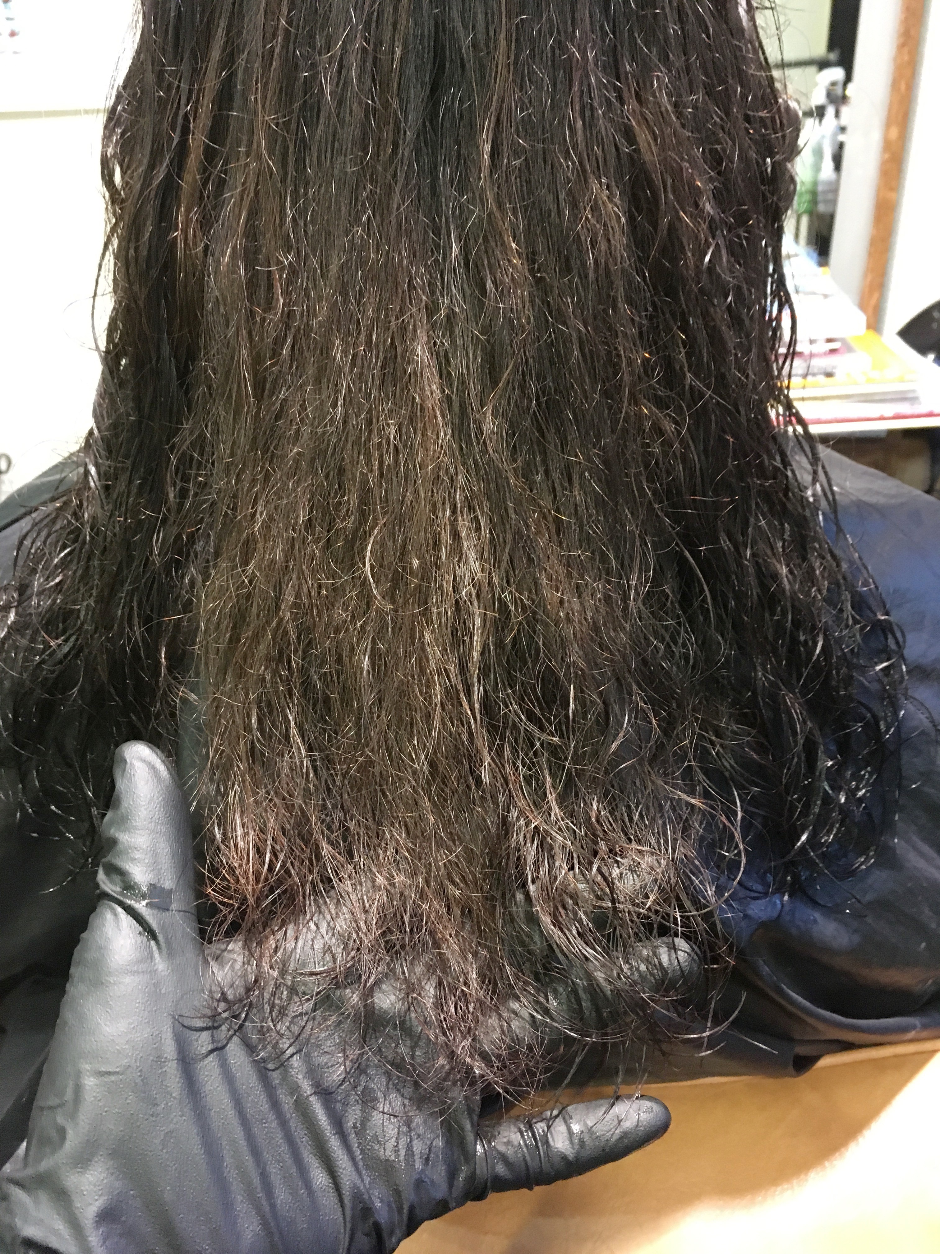 どうする デジタルパーマで失敗 チリチリビビリ毛に痛んでしまった 神戸三宮の美容室プライベートヘアサロンsur